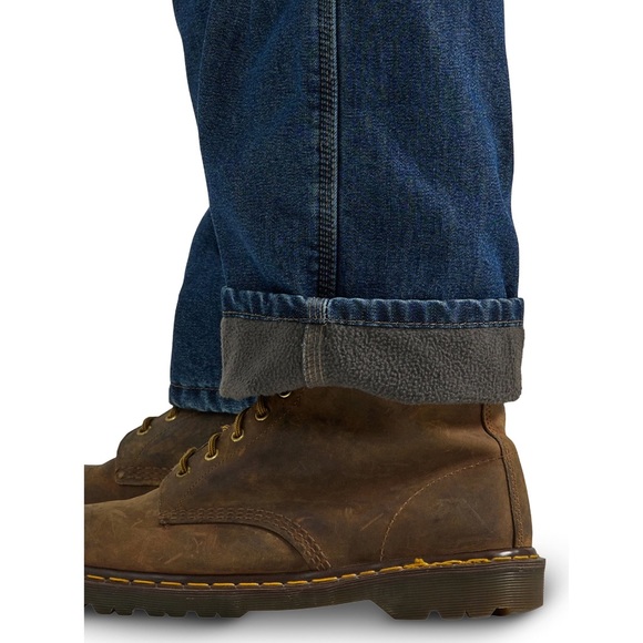 NWT Wrangler Men's and Big Men's Relaxed Fit Fleece Lined Cargo Jean size: 40x32 - Picture 10 of 10